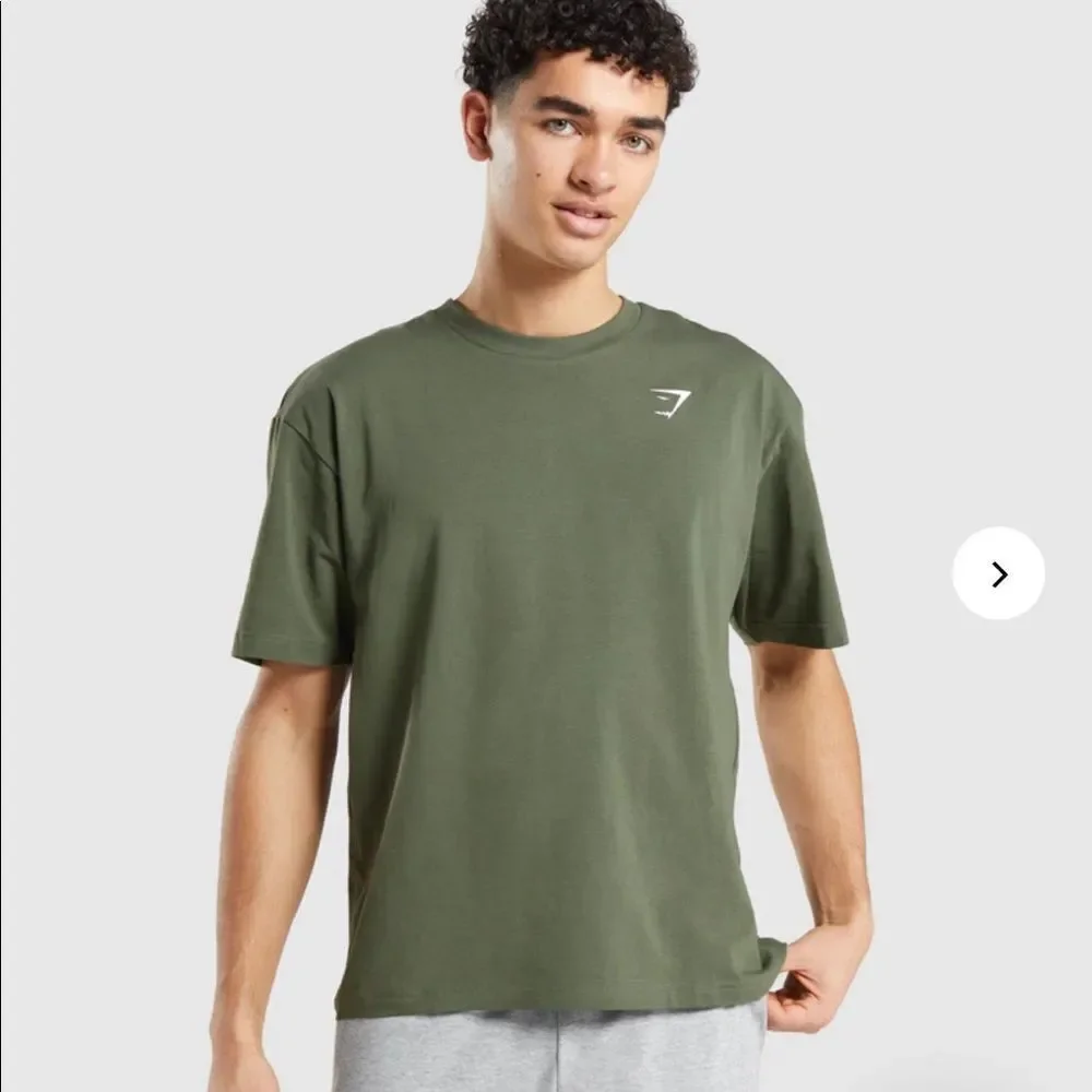 GYMSHARK ESSENTIAL OVERSIZED T-SHIRT MENS‎ GREEN NWT IN PACKAGING